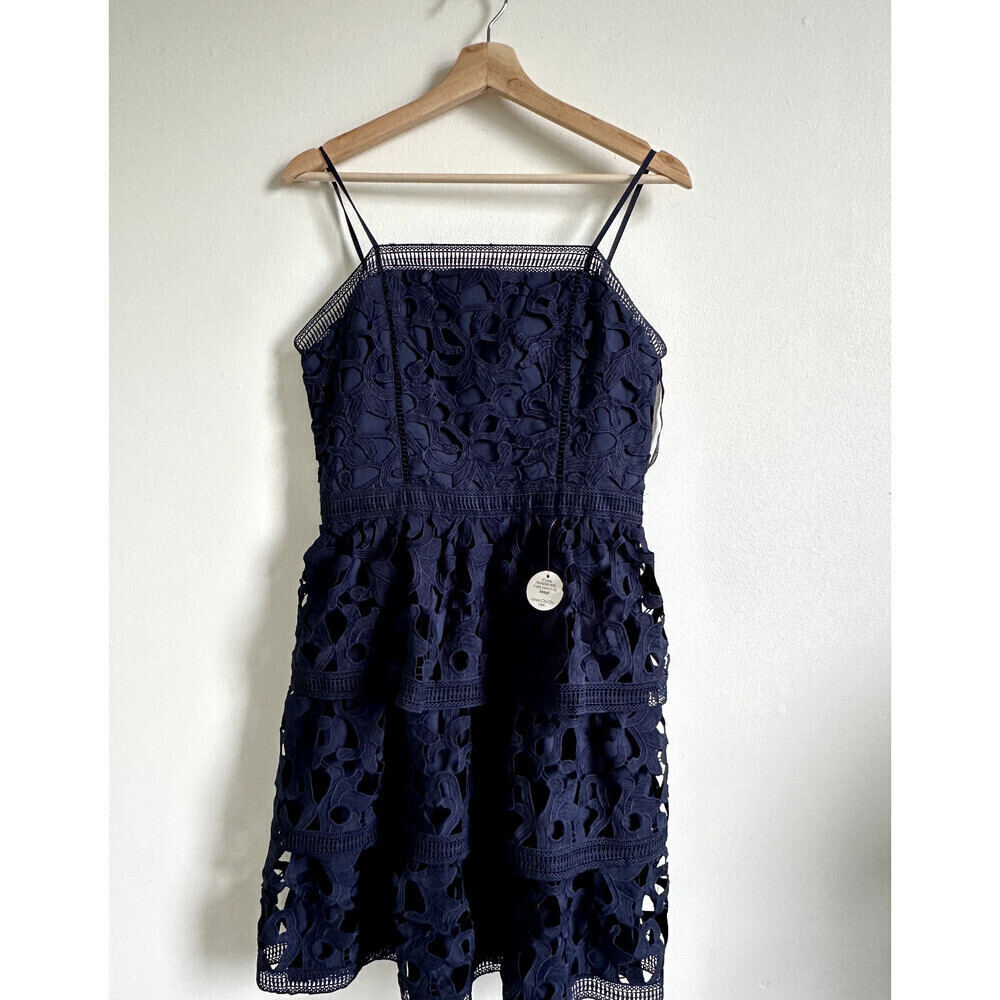 Chi Chi Sleeveless Tiered Premium Lace Mini Dress navy size UK 8 ( 4US ) $190
